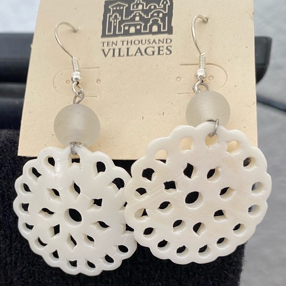 Beautifully Hand Made Boho Mandala Earrings - Picture 4 of 9